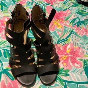 Liz Claiborne Black Strappy Sandals